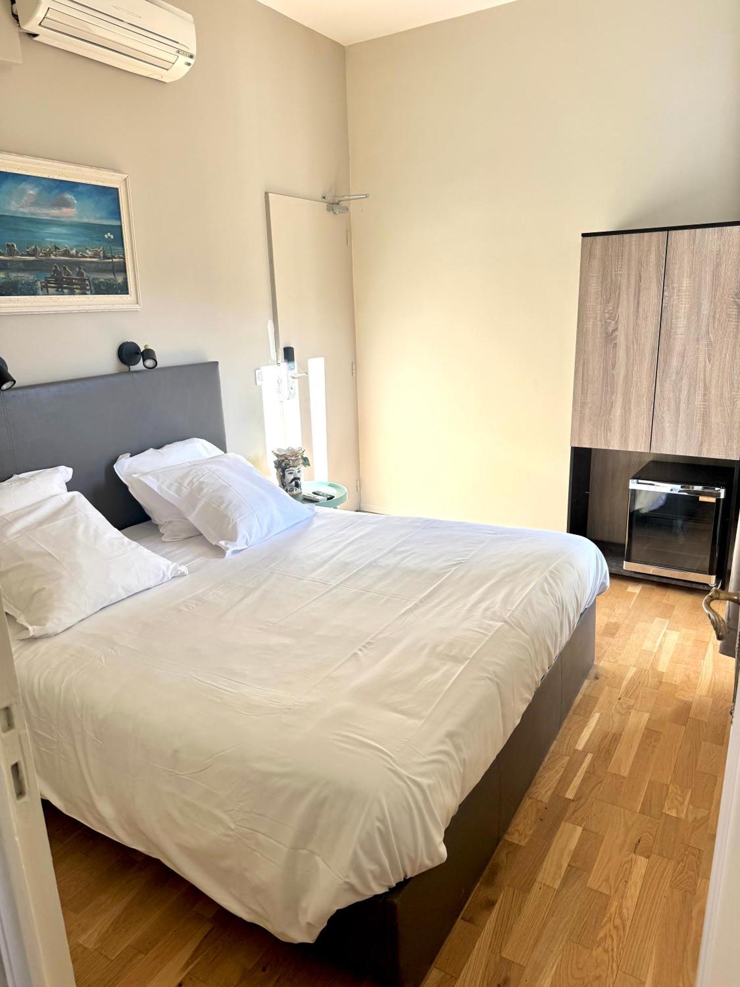 Hotel La Citadelle Вилафранк-сюр-Мер Екстериор снимка