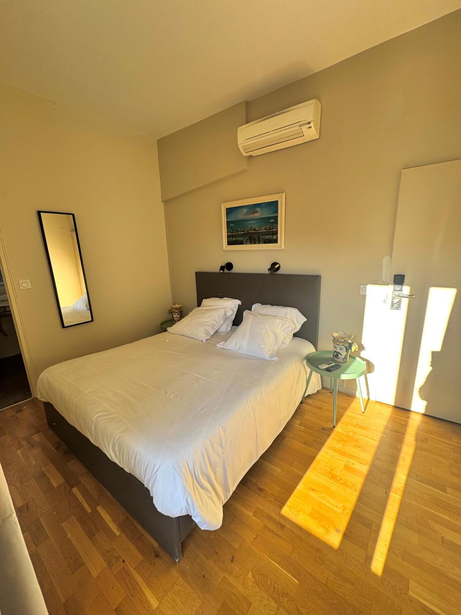 Hotel La Citadelle Вилафранк-сюр-Мер Екстериор снимка